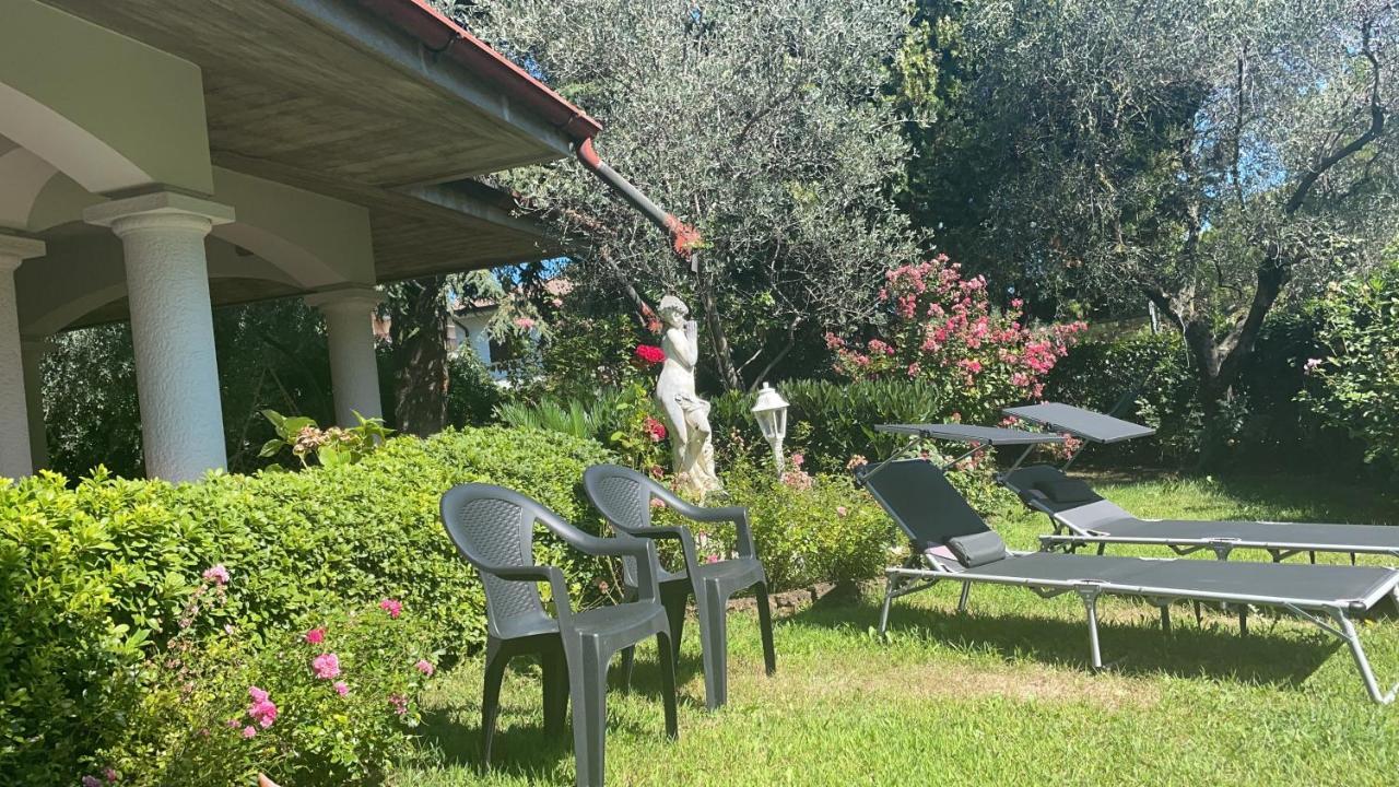 B&B Happy Days Breakfast Sirmione Exterior foto